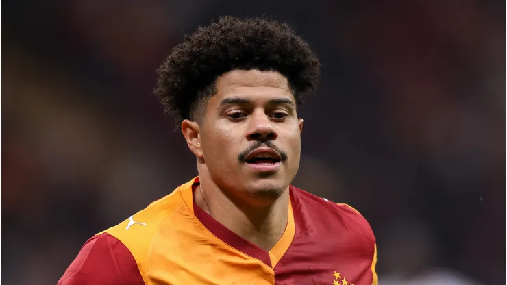 Gabriel Sara, convocado por Carlo Ancelotti para defender o Brasil (Photo by Ahmad Mora/Getty Images)