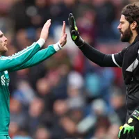 Liverpool define situação de Alisson e complica futuro de Andy Robertson