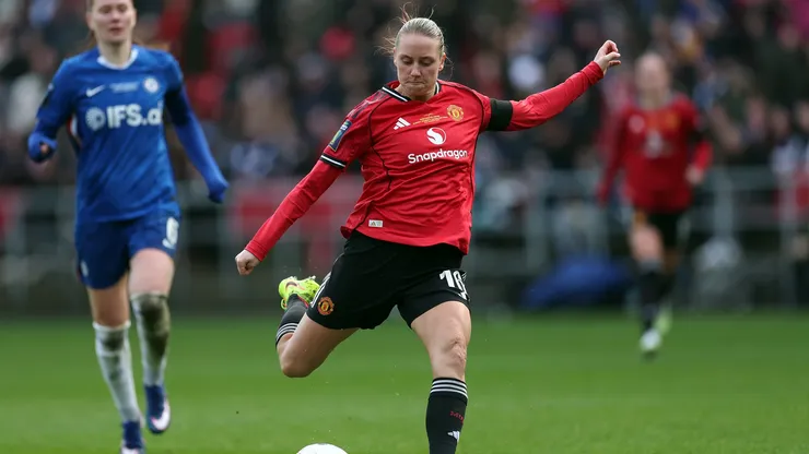 Manchester United e Chelsea voltam a campo após a final da Copa da Liga - Foto: Dan Istitene/Getty Images