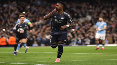Vini Jr comemora gol em Manchester City x Real Madrid – Carl Recine/Getty Images
