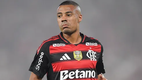 De La Cruz em campo pelo Flamengo. Foto: Thiago Ribeiro/AGIF