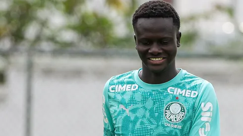 Koné, do Palmeiras, é alvo do Arsenal. Foto: Fabio Menotti/Site Oficial Palmeiras