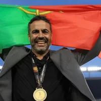 Artur Jorge aceita oferta do Cruzeiro e clube negocia multa