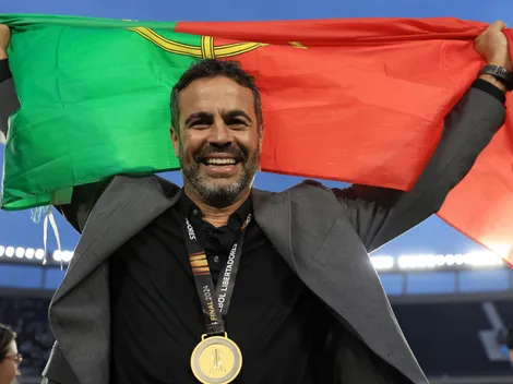 Artur Jorge aceita oferta do Cruzeiro e clube negocia multa