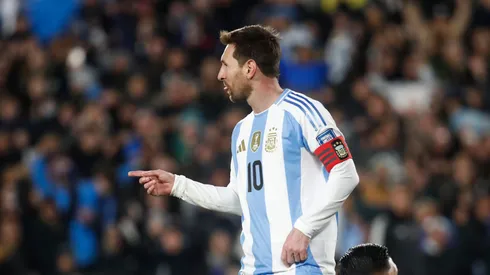 O atacante Lionel Messi em jogo da Argentina (Marcos Brindicci/Getty Images)