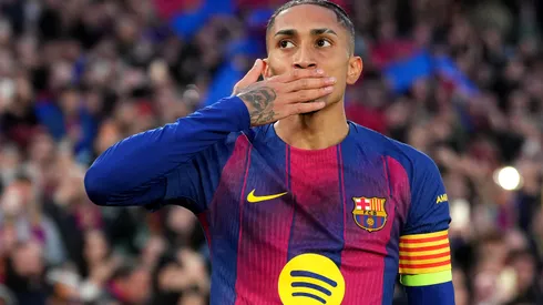 Raphinha comanda vitória do Barcelona sobre o Newcastle e decide a vaga. (Foto de Alex CaparrosGetty Images)