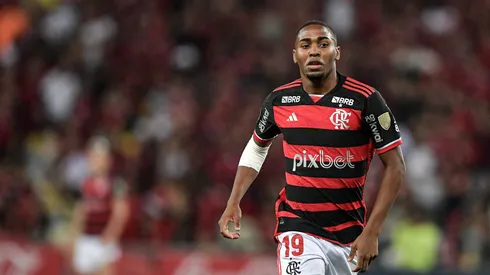 Lorran pode voltar ao Flamengo em junho. Thiago Ribeiro/AGIF.
