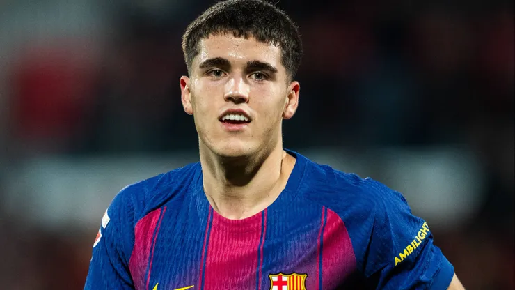 Arsenal e outros clubes estão interessados em Pau Cubarsí, do Barcelona. Foto: IMAGO / Joan Gosa