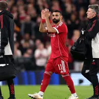Salah sente desconforto e pede substituição em Liverpool x Galatasaray