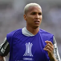 Deyverson vira destaque na LDU