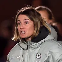 Sonia Bompastor prioriza rodagem de elenco no Chelsea para março