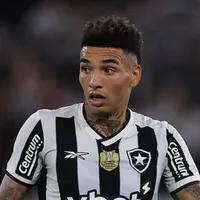 Lyon é processado por transferência de Igor Jesus no Botafogo