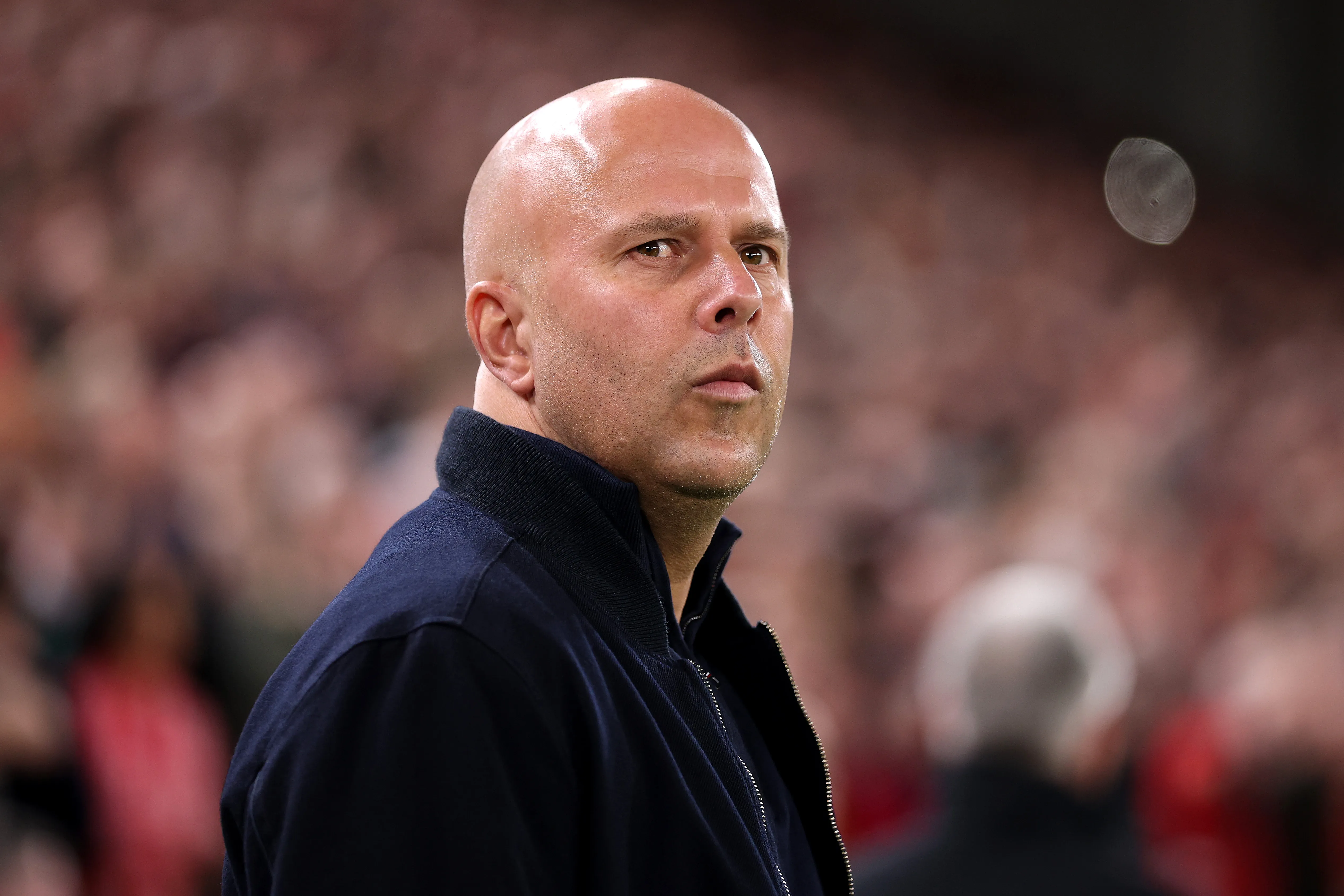 Arne Slot pode ser demitido do Liverpool. Foto: Michael Regan/Getty Images