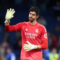 Courtois sofre lesão grave, Mbappé é convocado e Neymar vive momento decisivo: confira as principais notícias do futebol