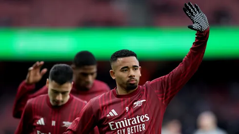 O atacante Gabriel Jesus durante aquecimento de jogo do Arsenal (Richard Pelham/Getty Images)