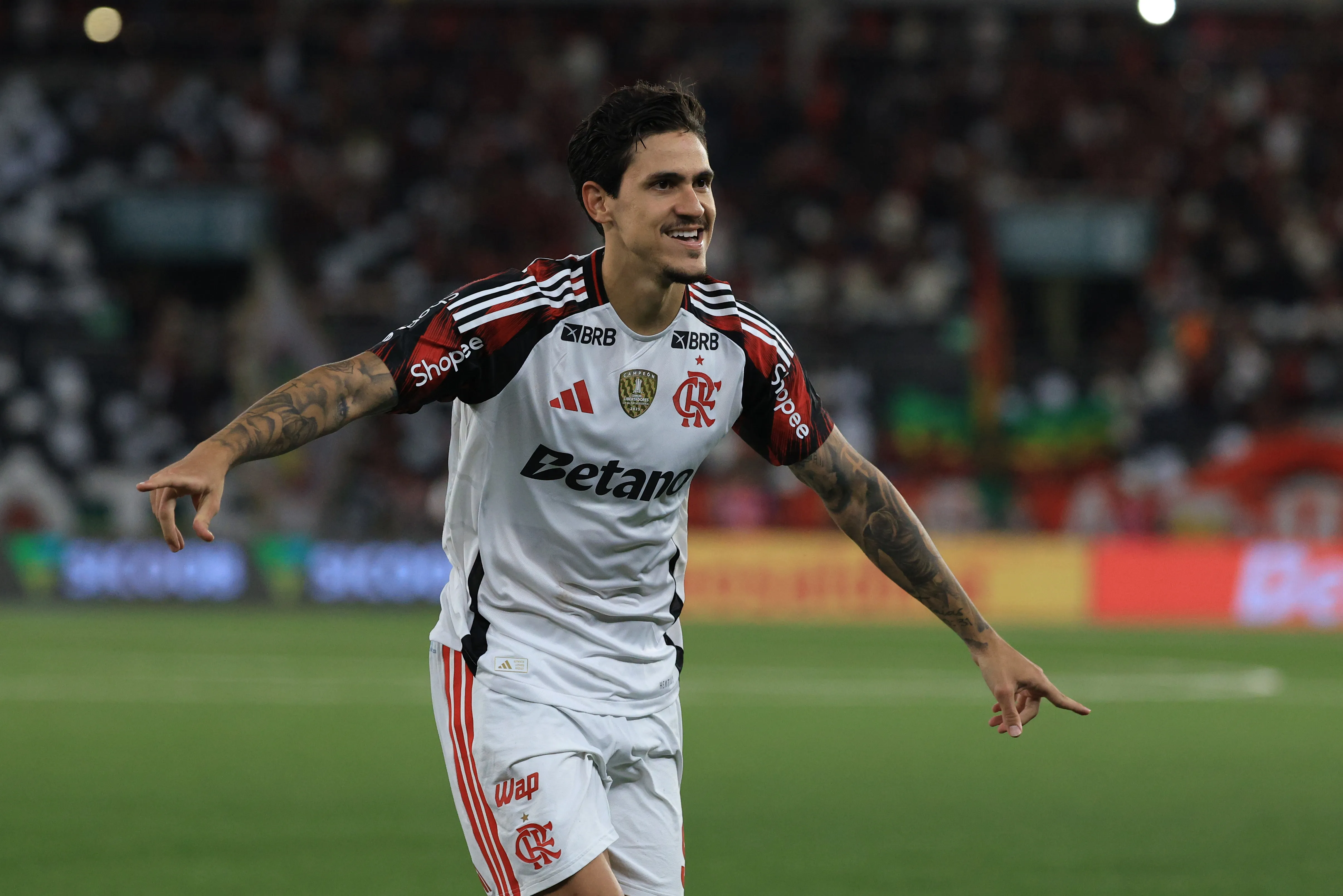 Pedro tem futuro indefinido no Flamengo (Foto: Wagner Meier/Getty Images)