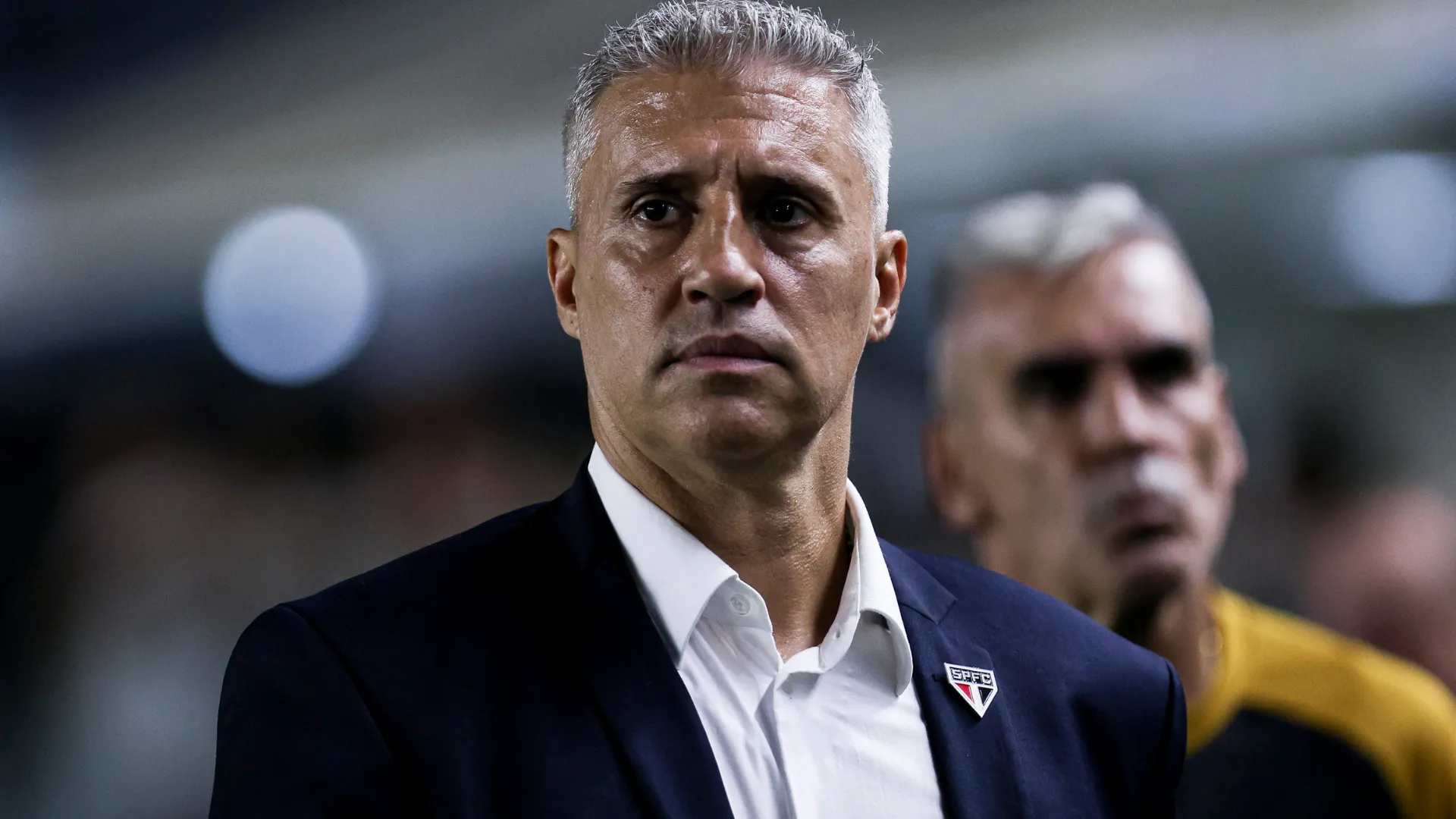 Crespo aparece focado durante uma partida do São Paulo