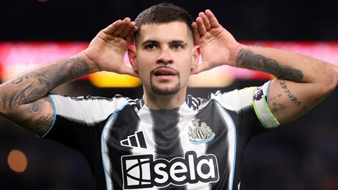 Bruno Guimarães em campo pelo Newcastle. Foto: Stu Forster/Getty Images