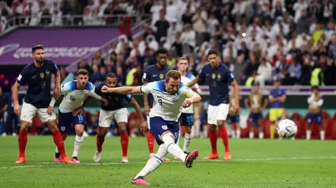 Harry Kane perde pênalti pela Inglaterra na Copa de 2022 (Richard Heathcote/Getty Images)