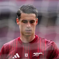 Kepa Arrizabalaga falha na final da Copa da Liga 2026