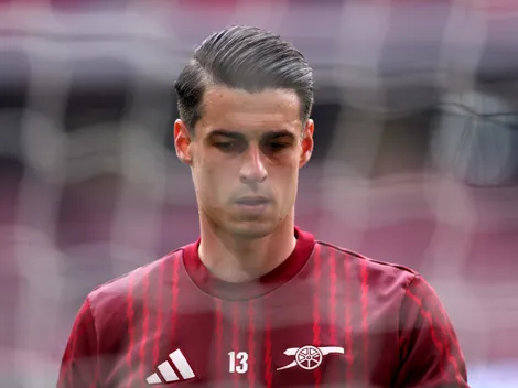 Kepa Arrizabalaga falha na final da Copa da Liga 2026