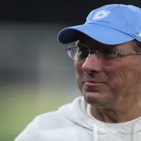 Textor, dono do Botafogo e afastado do Lyon, é criticado por jornal francês