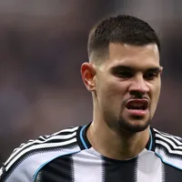 Manchester United avança por Bruno Guimarães