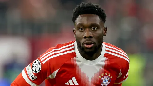 Manchester United mira Davies e Bayern de Munique abre as portas para acordo. Foto: Alexander Hassenstein/Getty Images