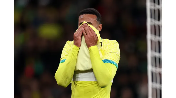 Gabriel Magalhães fora dos amistosos da Seleção em março (Photo by Ryan Pierse/Getty Images)