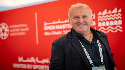 Zico em evento em Abu Dhabi, Emirados Árabes Unidos – Anthony Fleyhan/Open Masters Games Abu Dhabi 2026 via Getty Images