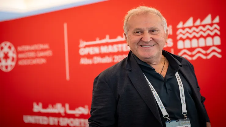 Zico em evento em Abu Dhabi, Emirados Árabes Unidos - Anthony Fleyhan/Open Masters Games Abu Dhabi 2026 via Getty Images