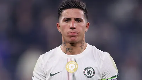 Enzo Fernández, capitão do Chelsea. (Photo by Alex Livesey/Getty Images)