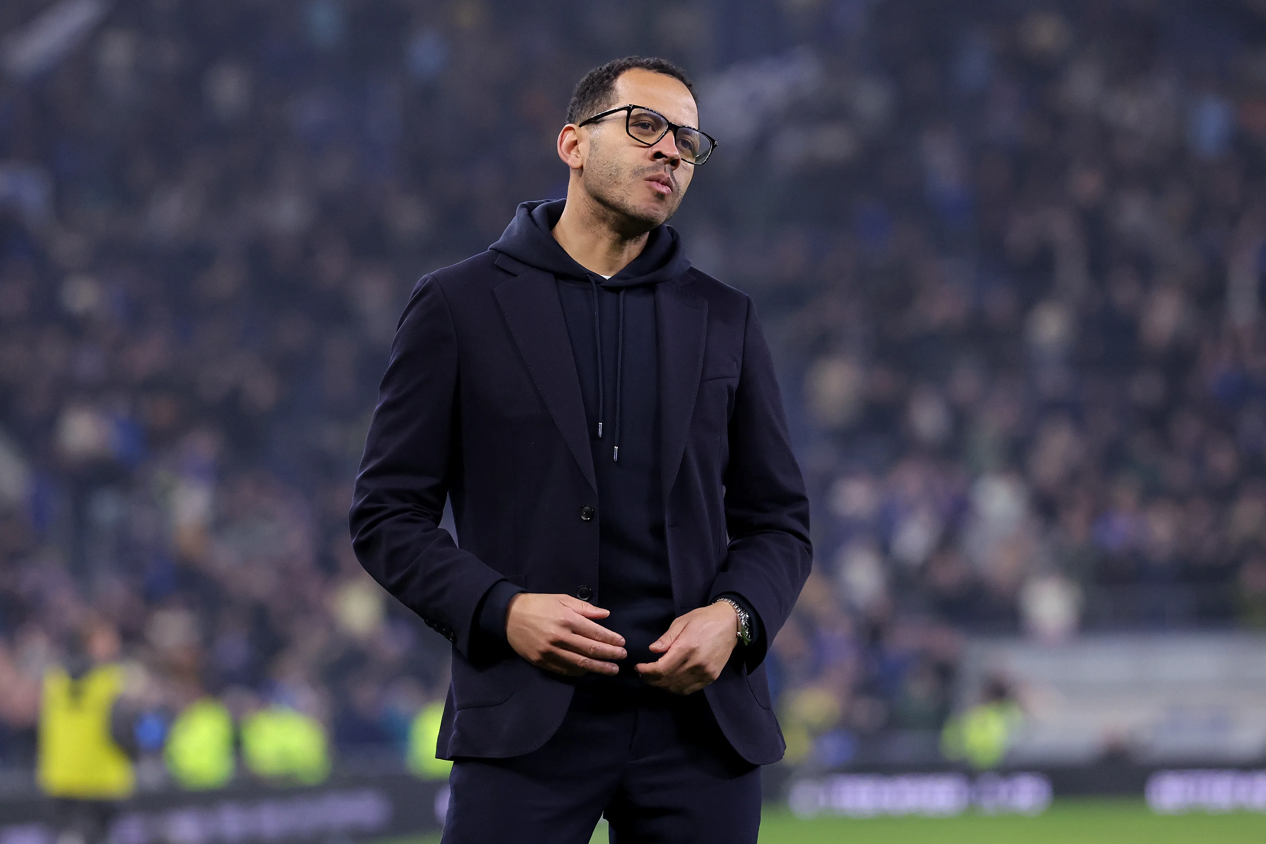 Liam Rosenior vai seguir no Chelsea. (Photo by Alex Livesey/Getty Images)