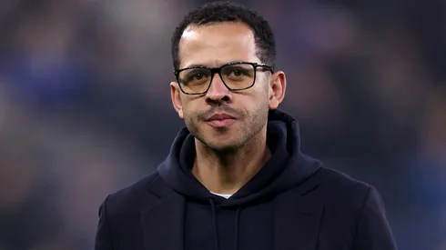 Liam Rosenior, técnico do Chelsea. (Photo by Alex Livesey/Getty Images)