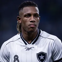 Zenit e Palmeiras terão que abrir os cofres por Danilo