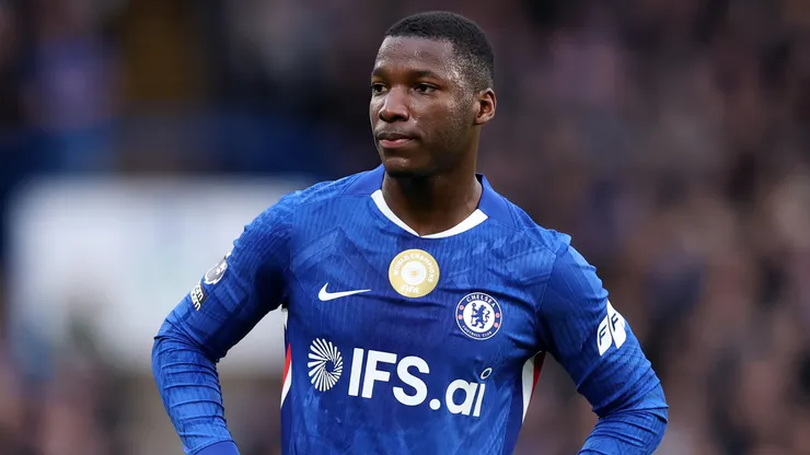 Moisés Caicedo, meia do Chelsea. (Foto: Justin Setterfield/Getty Images)