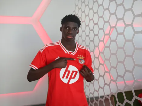 Benfica renova com Banjaqui, alvo do Barcelona, com cláusula de R$ 485 milhões