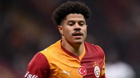 Gabriel Sara está na mira do Aston Villa. Foto: Ahmad Mora/Getty Images
