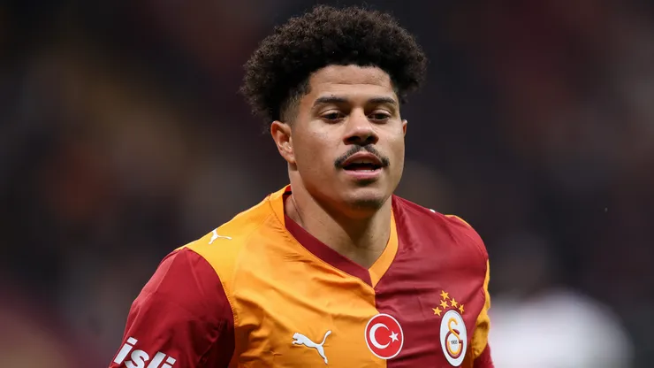 Gabriel Sara está na mira do Aston Villa. Foto: Ahmad Mora/Getty Images