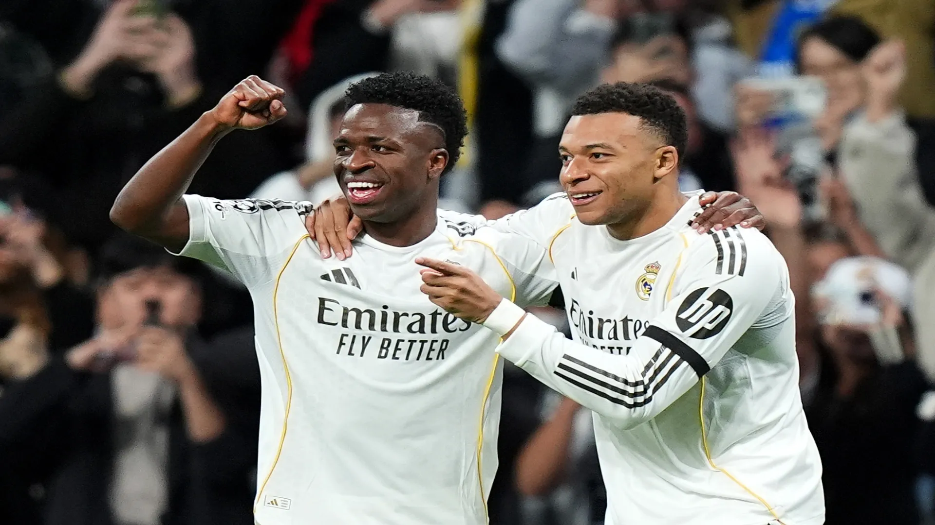 Vini e Mbappé em partida do Real Madrid – Angel Martinez/Getty Images