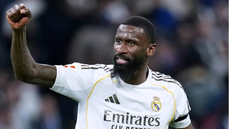 Rüdiger escolhe entre Liverpool, United e Real Madrid para assinar novo contrato. Foto: IMAGO / Pressinphoto
