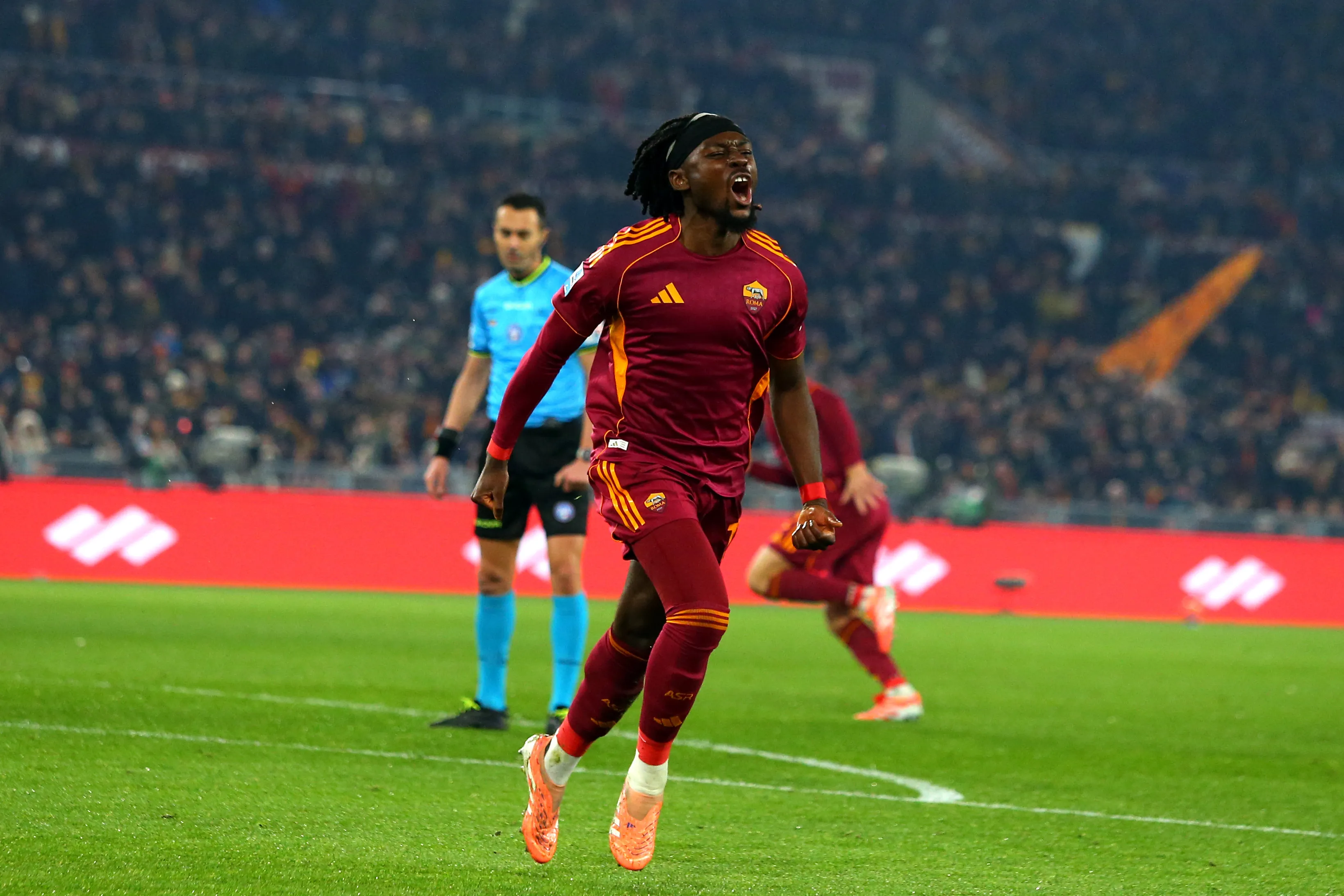 Manu Koné em jogo da Roma na Série A. (Photo by Paolo Bruno/Getty Images)
