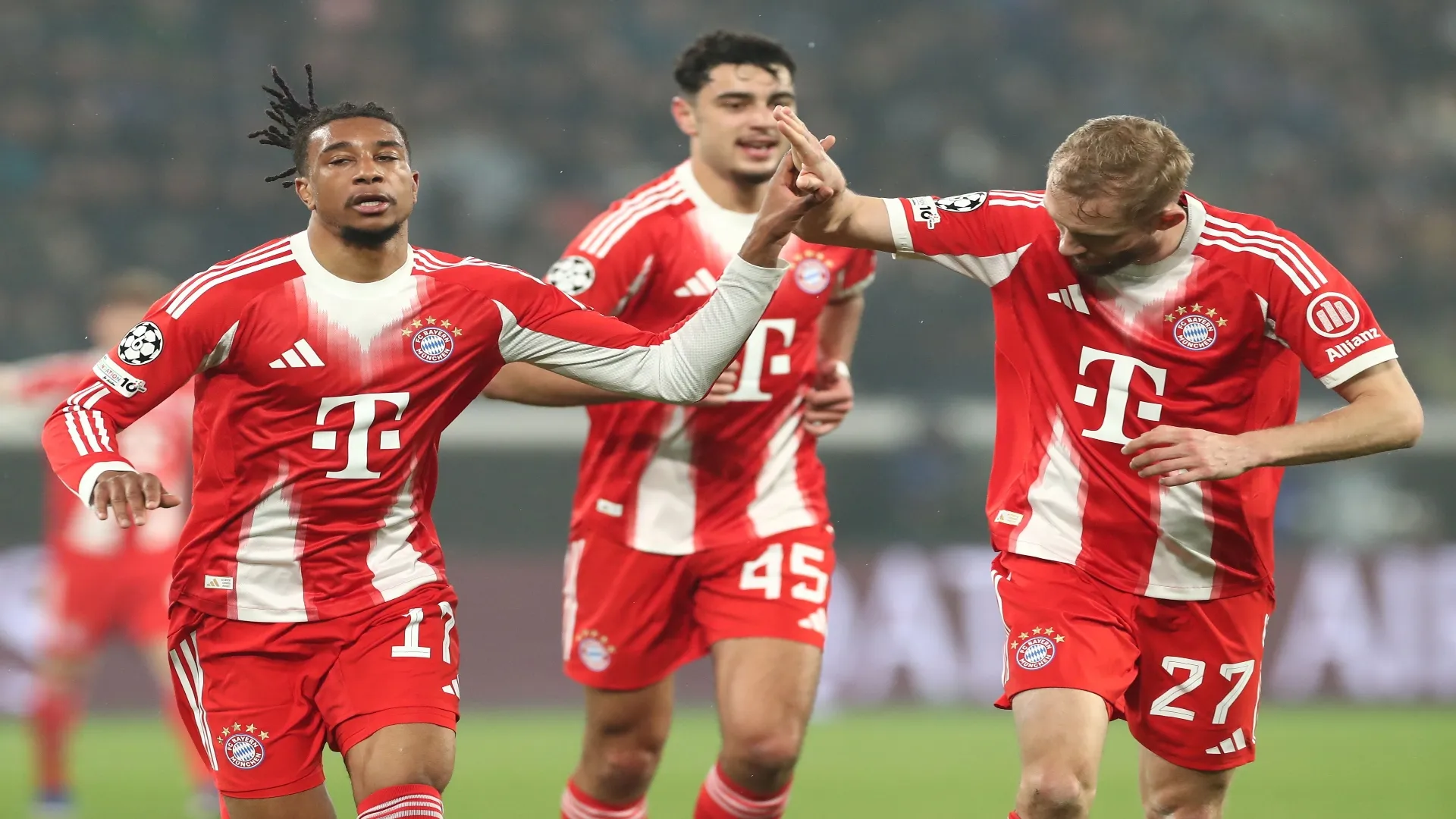 Michael Olise em partida do Bayern pela Champions League 2025/26 – Marco Luzzani/Getty Images