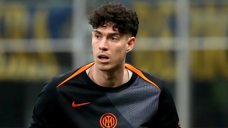 Bastoni antes de uma partida com a Inter. Foto: Marco Luzzani/Getty Images