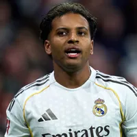 Arsenal estuda contratar Kvaratskhelia ou Gordon como alternativas a Rodrygo