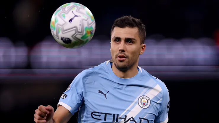 O meio-campista Rodri em jogo do Manchester City (Carl Recine/Getty Images)