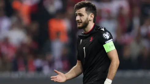 Liverpool recebe conselho para desistir de Kvaratskhelia. Foto: Ahmad Mora/Getty Images