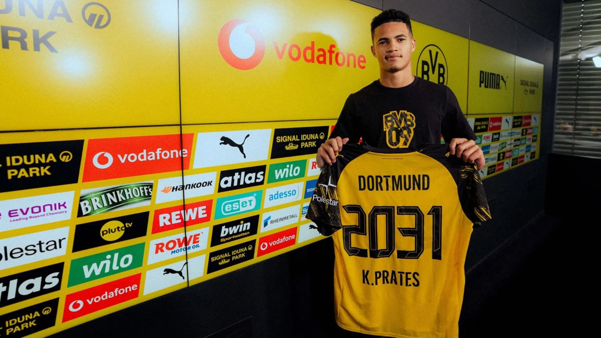 Formado no Cruzeiro, Kauã Prates assinou com o Borussia Dortmund (foto: site oficial do BVB)
