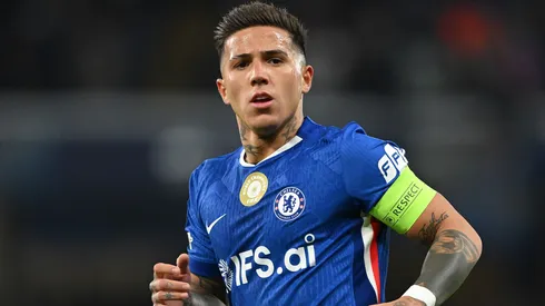 Enzo Fernández em ação pelo Chelsea. Foto: Mike Hewitt/Getty Images