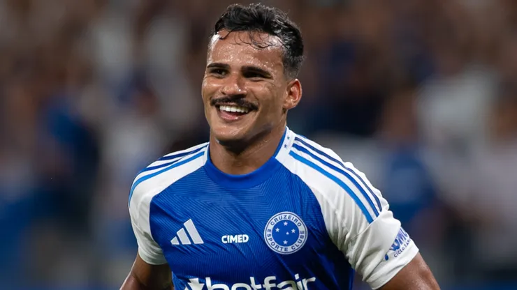 Kaiki Bruno em campo com as cores do Cruzeiro. Foto: Alessandra Torres/AGIF